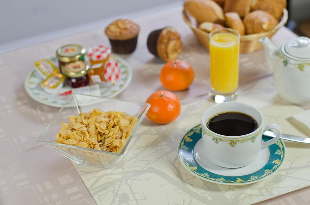 Hotel De France - Hotel De Charme En Provence Saint-Maximin-la-Sainte-Baume Ngoại thất bức ảnh