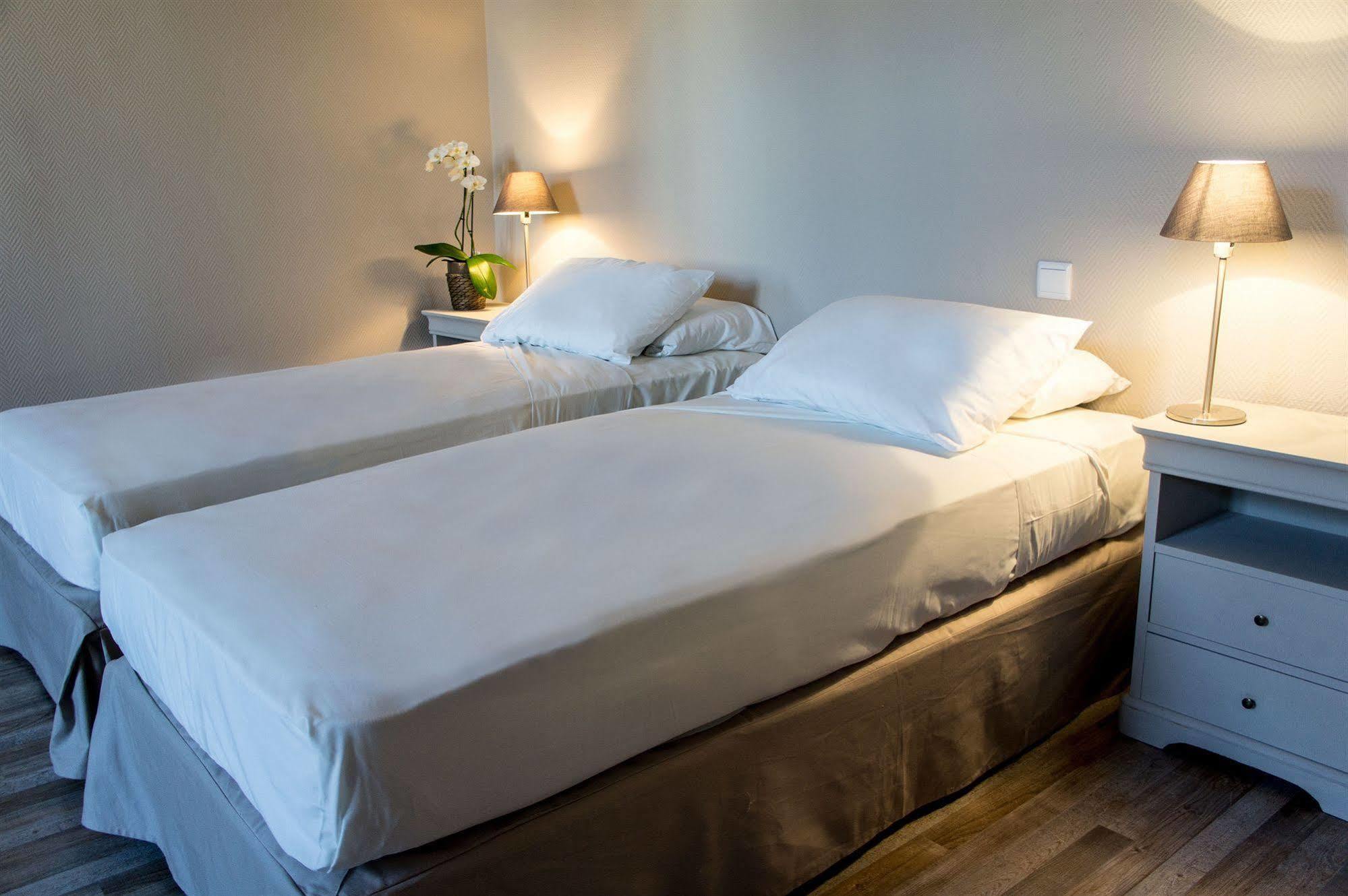 Hotel De France - Hotel De Charme En Provence Saint-Maximin-la-Sainte-Baume Ngoại thất bức ảnh
