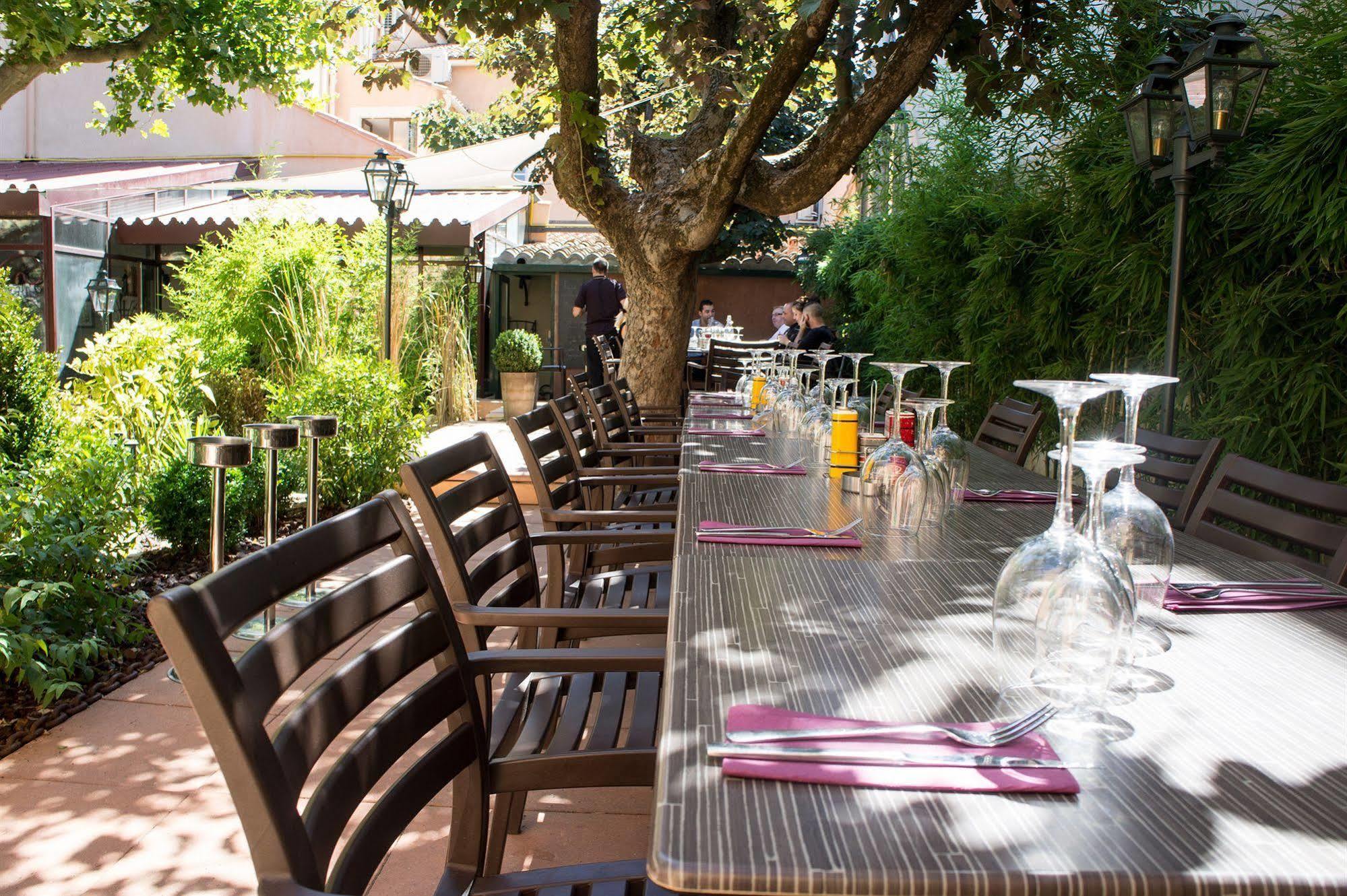 Hotel De France - Hotel De Charme En Provence Saint-Maximin-la-Sainte-Baume Ngoại thất bức ảnh